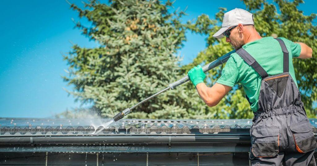 roof-and-gutters-cleaning